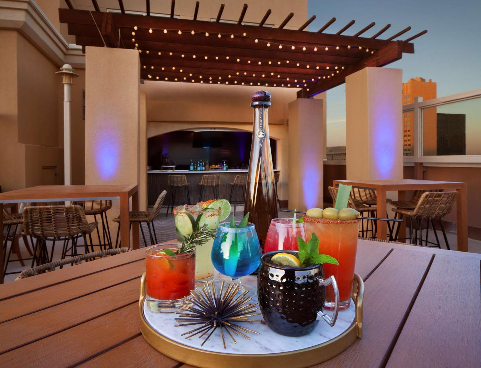 Hotel Doubletree By Hilton El Paso Downtown Exterior foto